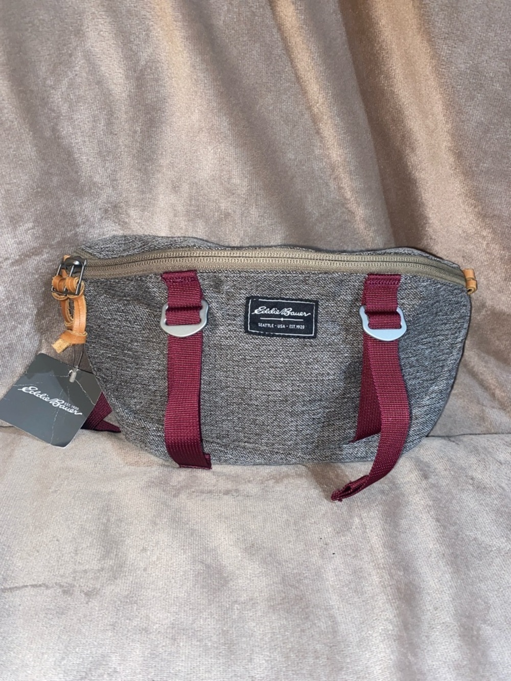 Eddie Bauer Adventure Gray Fabric Belt Bag with Burgundy Straps 🆕